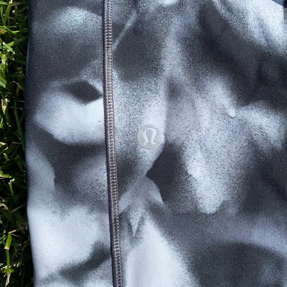 LULULEMON speed up crop 21β - Picture 13 of 15
